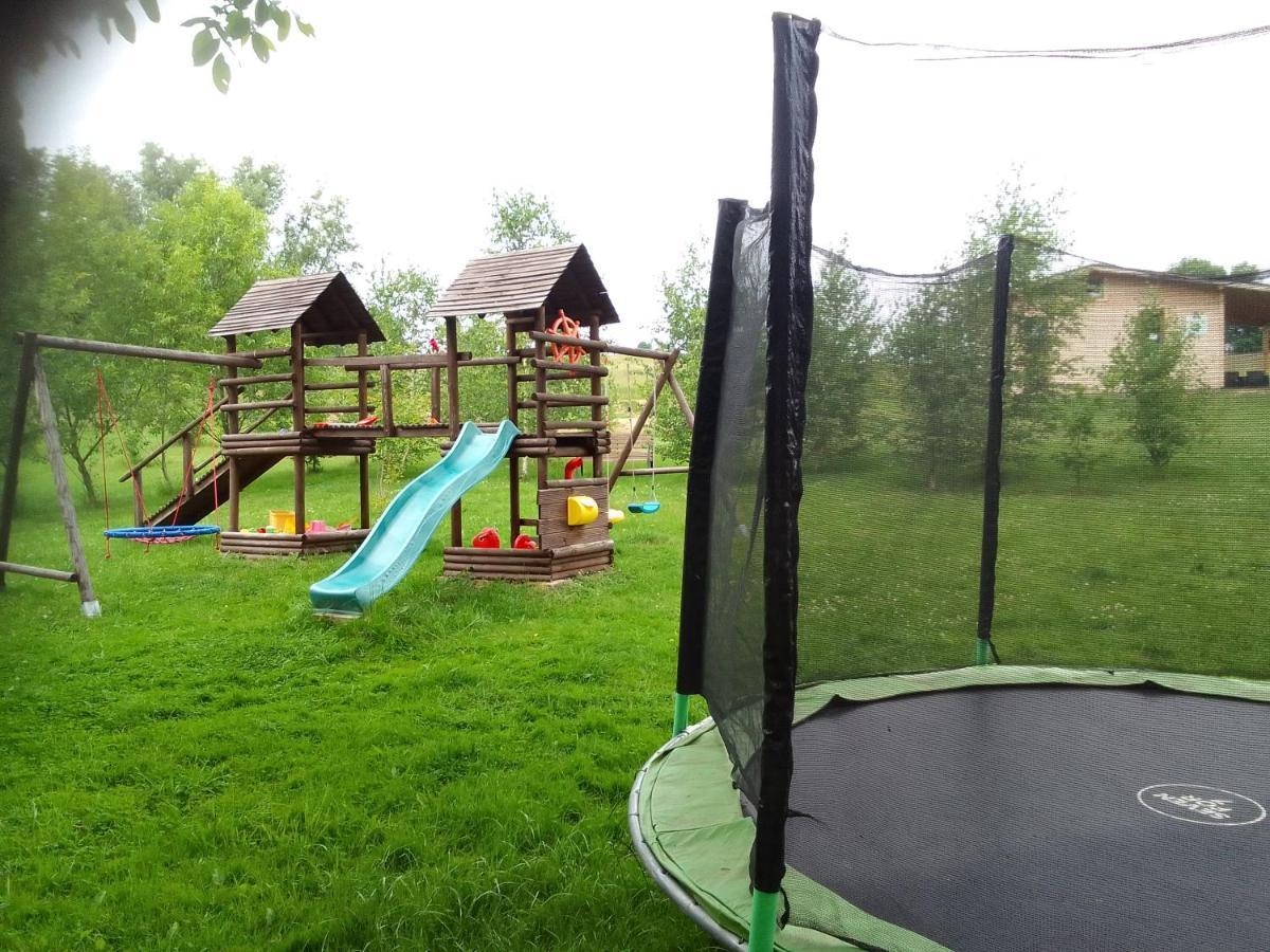 Domek W Gorach Izerskich 4 I 6 Osobowy, Agroturystyka, Zywe Zwierzeta, W Pelni Wyposazone, Plac Zabaw Dla Dzieci, Ognisko Z Kijkami I Rusztem, Ogrzewanie I Klimatyzacja, Latem Basen Mirsk Exteriér fotografie